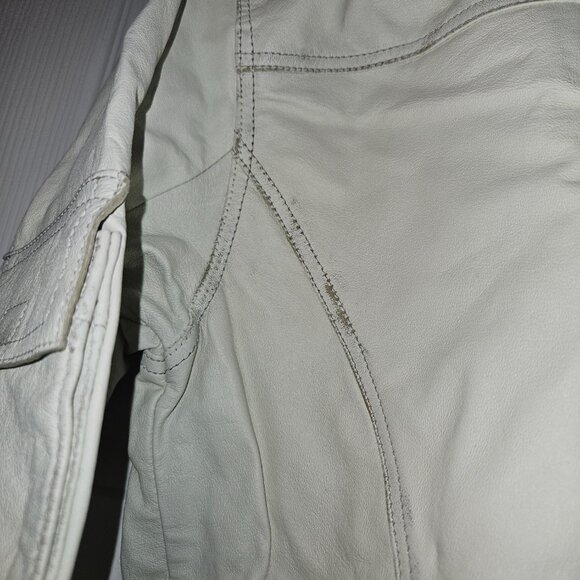 Danier White Genuine Leather Moto Jacket - Size P (Petite/Small) - Picture 13 of 16